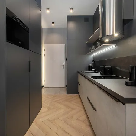 Modern With Parking And Air Conditioning In The Center Of By Renters Apartamento *