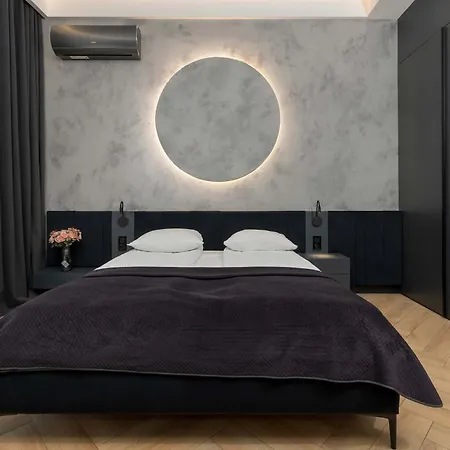 Modern With Parking And Air Conditioning In The Center Of By Renters Apartamento *