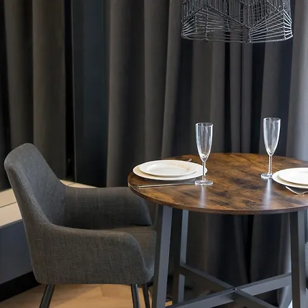 Modern With Parking And Air Conditioning In The Center Of By Renters Wrocław