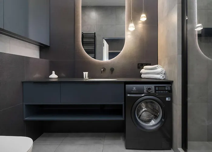 Apartamento Modern With Parking And Air Conditioning In The Center Of By Renters Breslavia